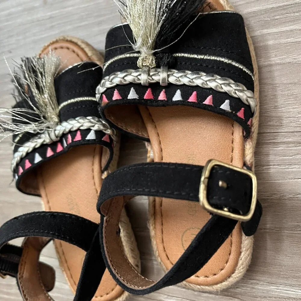 Oshkosh Genuine Kids Black Espadrille Sandals Toddler Girls Summer Beach Sz 6